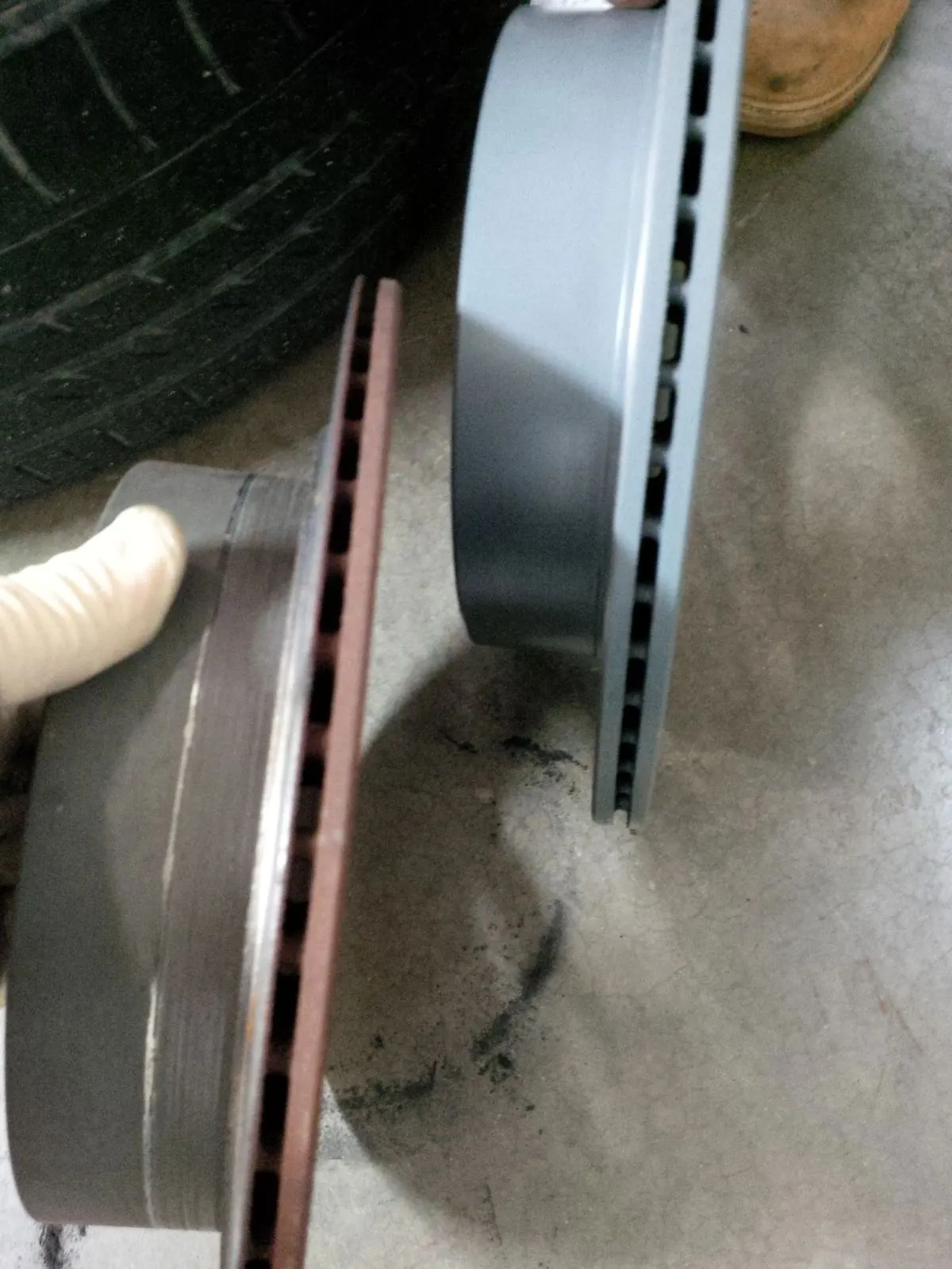 Comparison of a New Brake Disc vs a Worn Brake Disc